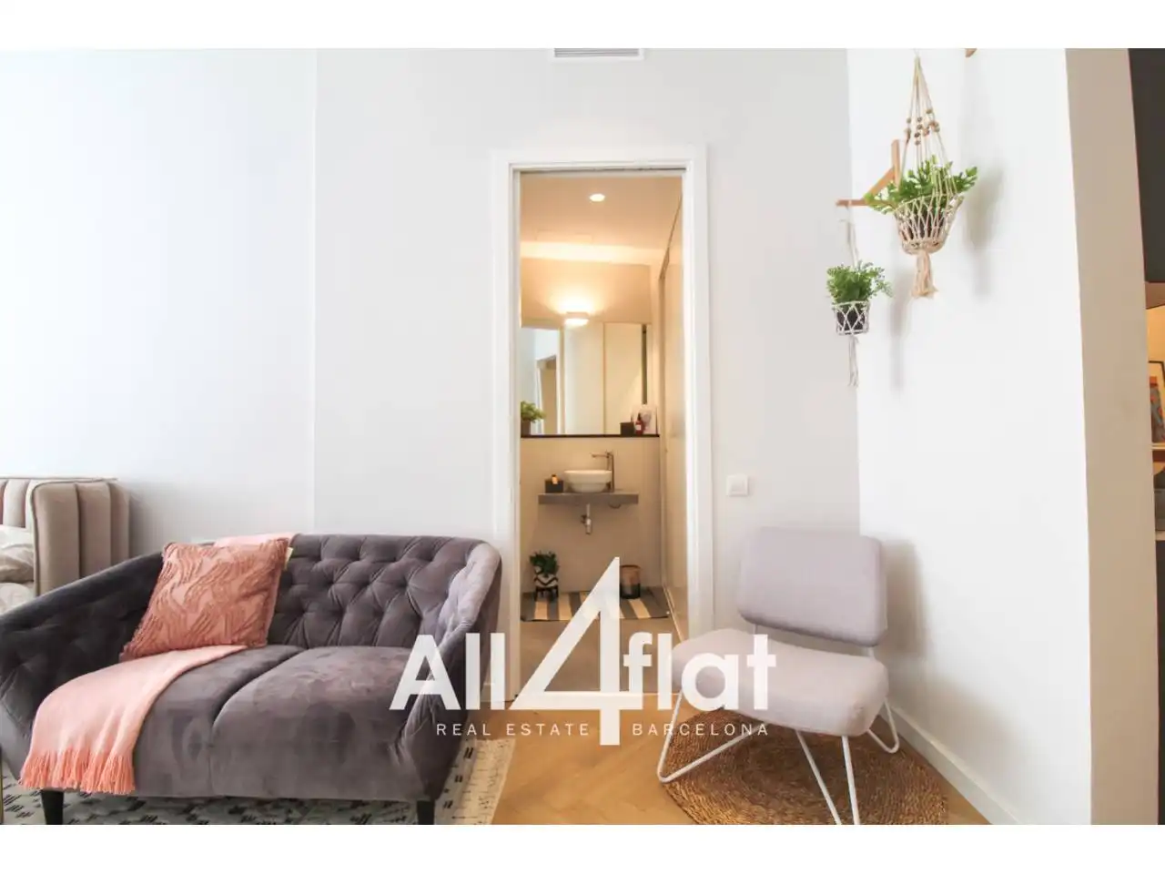 Schlafzimmer von Wohnungen zum Verkauf in Barcelona mit Klimaanlage, Heizung und Terrasse