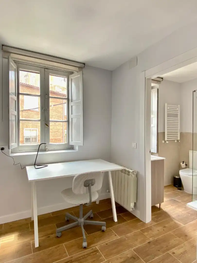 Habitación de Edificio en venta en Ávila