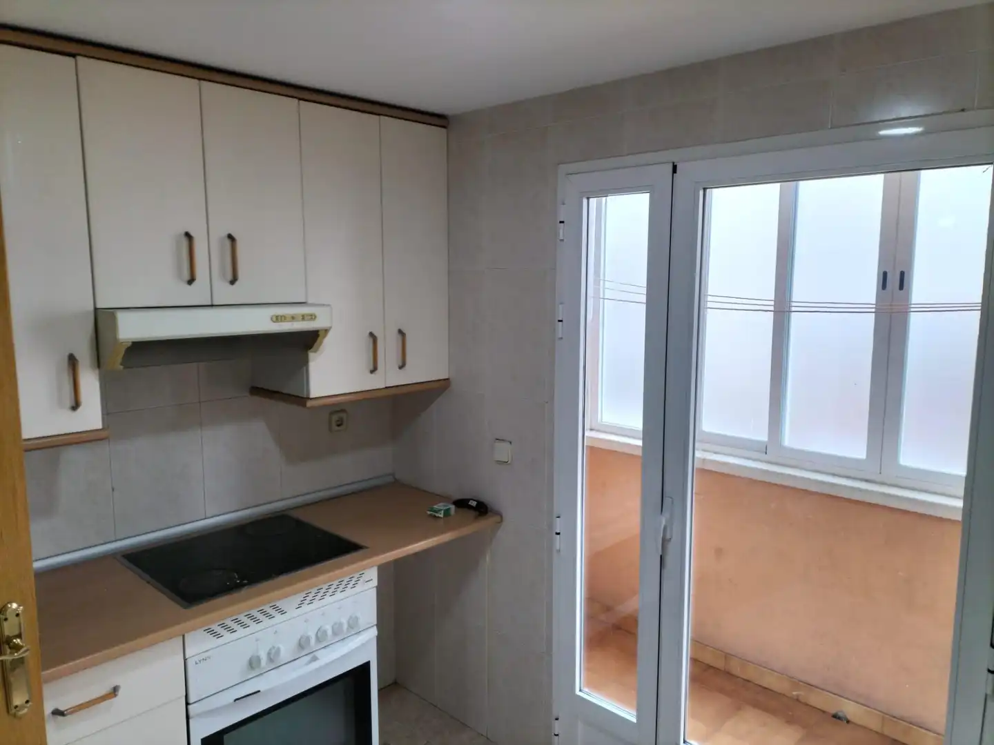 Küche von Wohnung zum Verkauf in Madrid