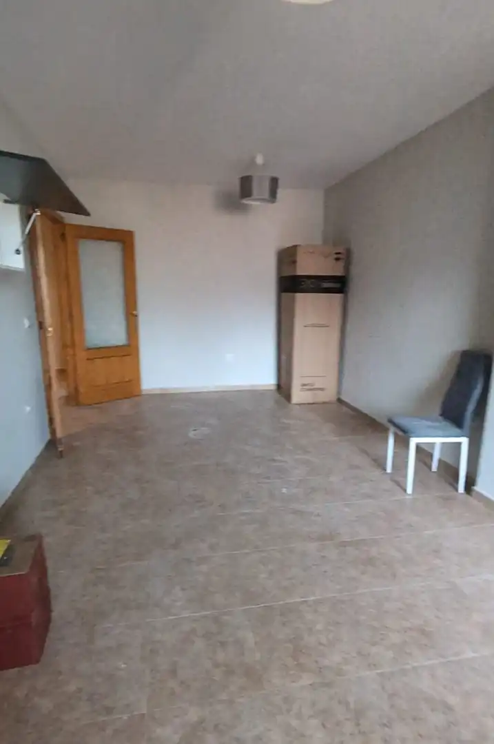 Flat for rent in Talayuela  with Air Conditioner, Terrace and TV