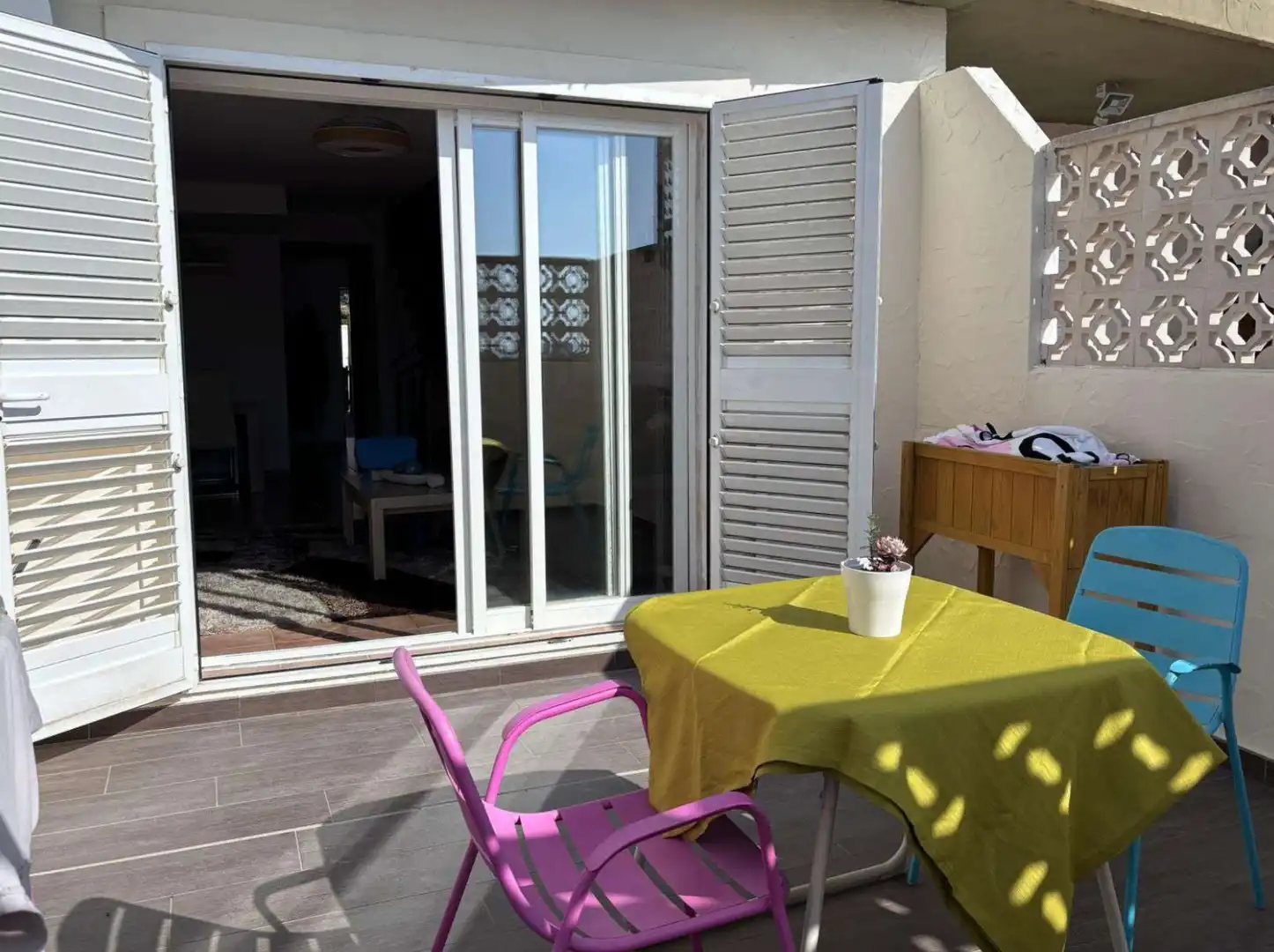 Casa aparellada en venda a Avda. Costa Blanca, imagen 3