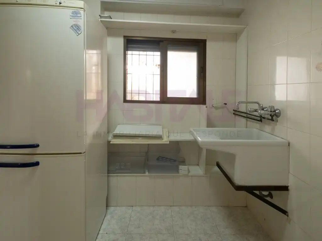 Bathroom of Houses for sale in Chiva  with Air Conditioner, Heating and Furnished