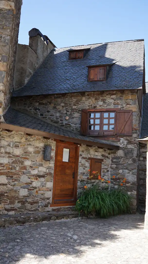 Fotografía del inmueble reportado: 25.000 €/mes — Naut Aran, Naut Aran