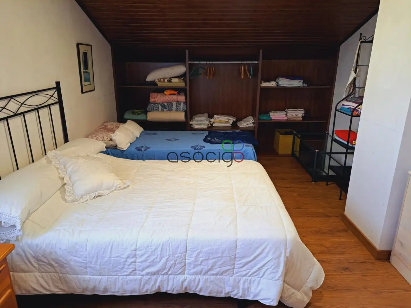 Habitación de Casa o chalet en venta en Solanillos del Extremo con Calefacción, Trastero y Piscina