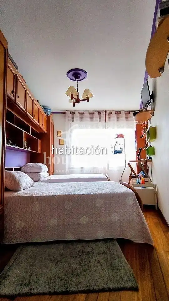 Piso con ascensor en venta en Porta Nova, imagen 2