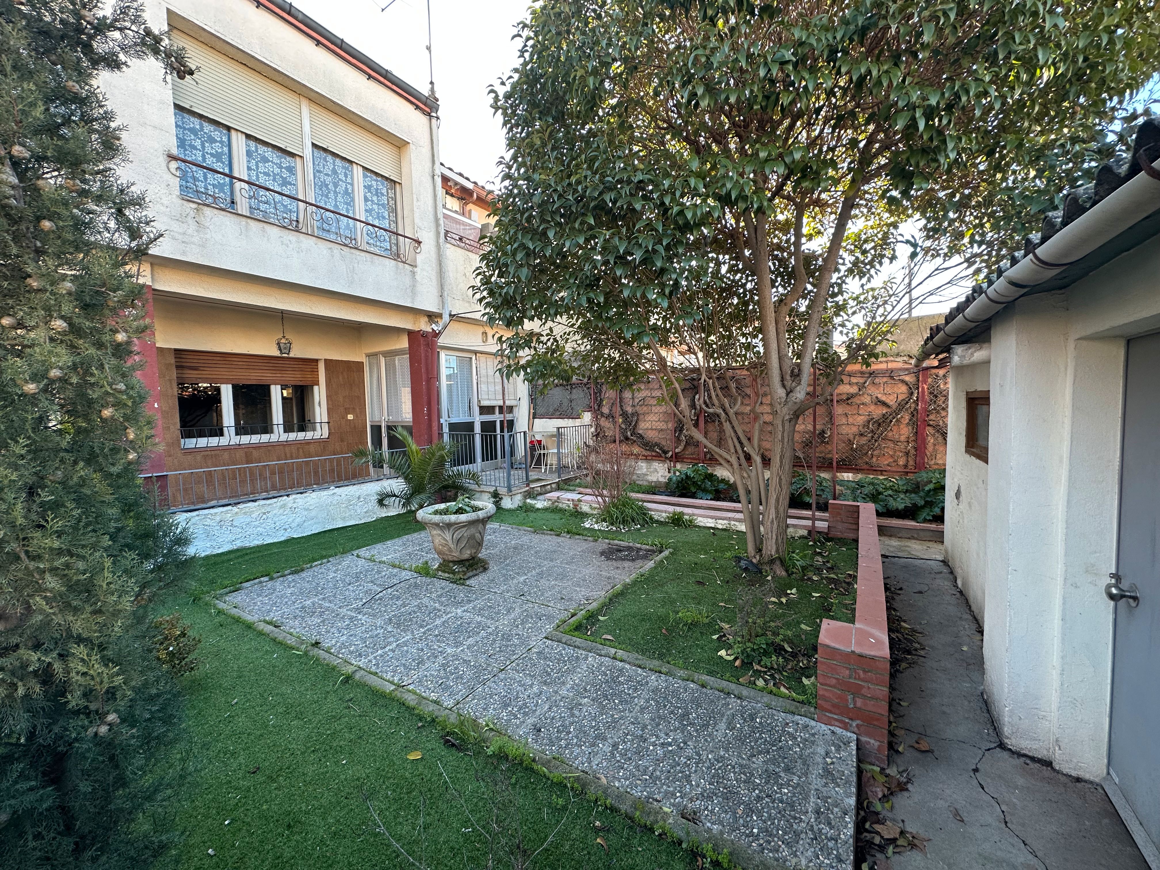 Garden of House or chalet for sale in Tàrrega  with Heating