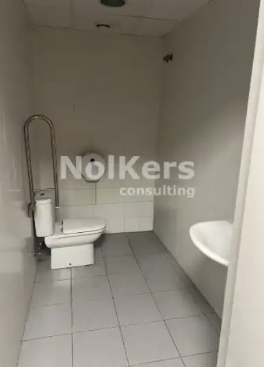 Industrial buildings for rent in Centre
