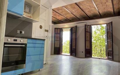 Cuina de Pis de lloguer en  Barcelona Capital amb Aire condicionat, Calefacció i Parquet