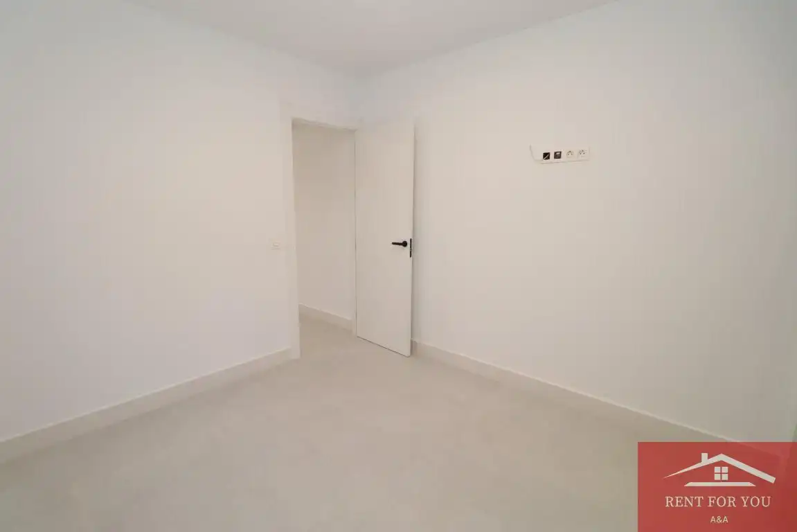 Ground floor for rent in Centro