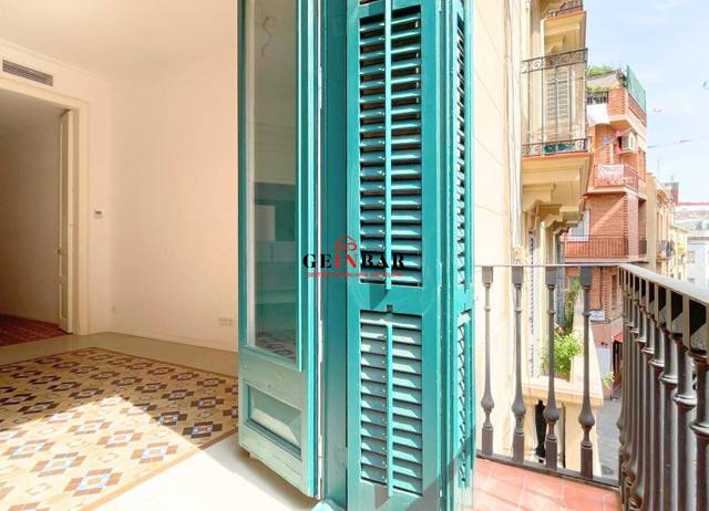 Piso en Venta en Calle SALVADOR MUNDI en Sarrià