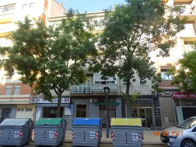 Vista exterior de Piso en venta en Segovia