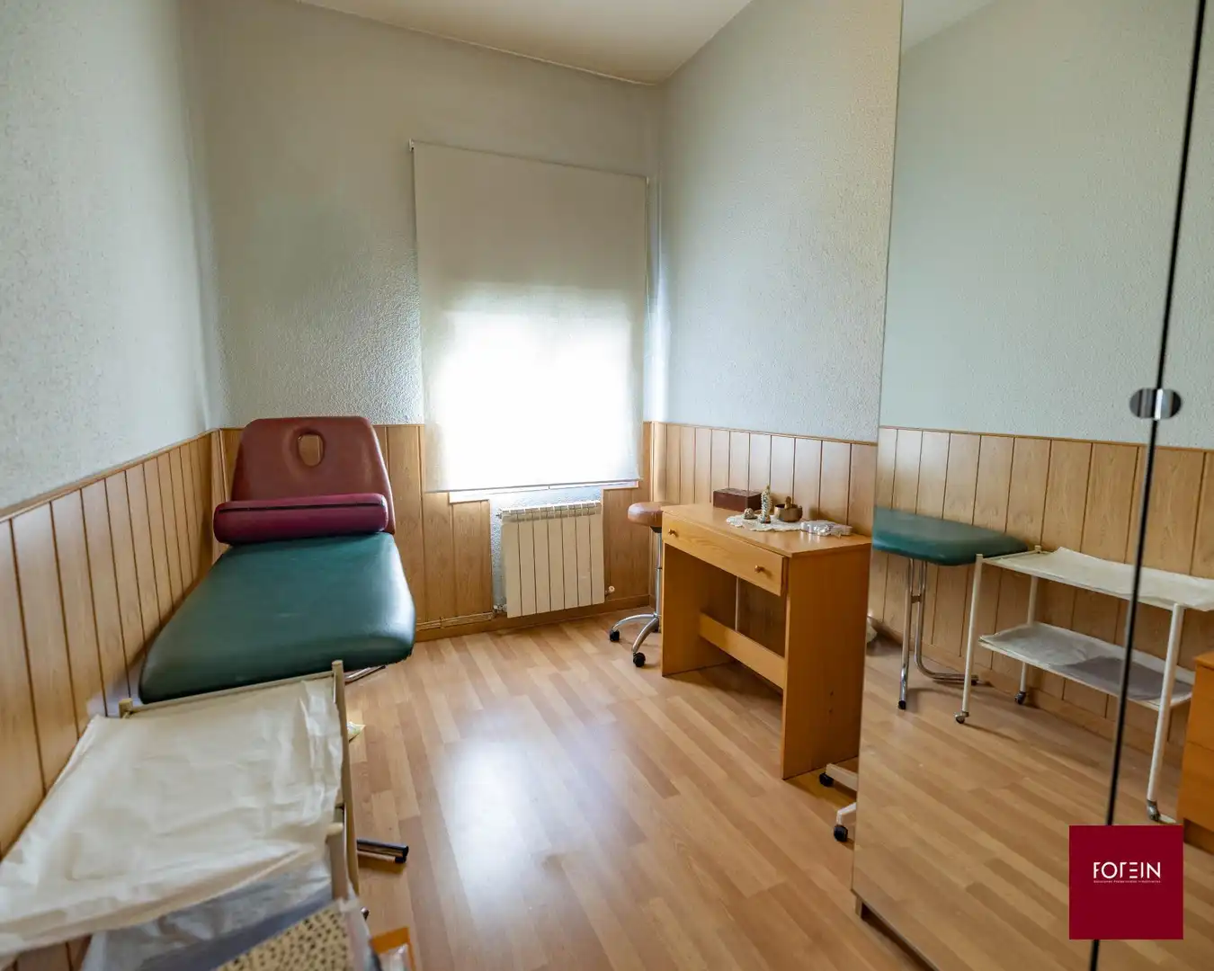 Schlafzimmer von Erdgeschoss zum Verkauf in Madrid mit Heizung