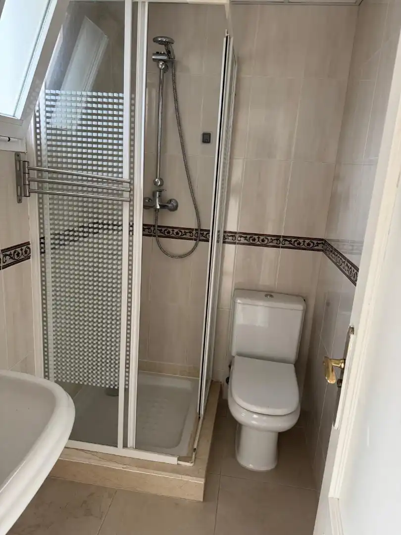 Appartement compact avec piscine à louer à Puente Romano 101, imagen 9