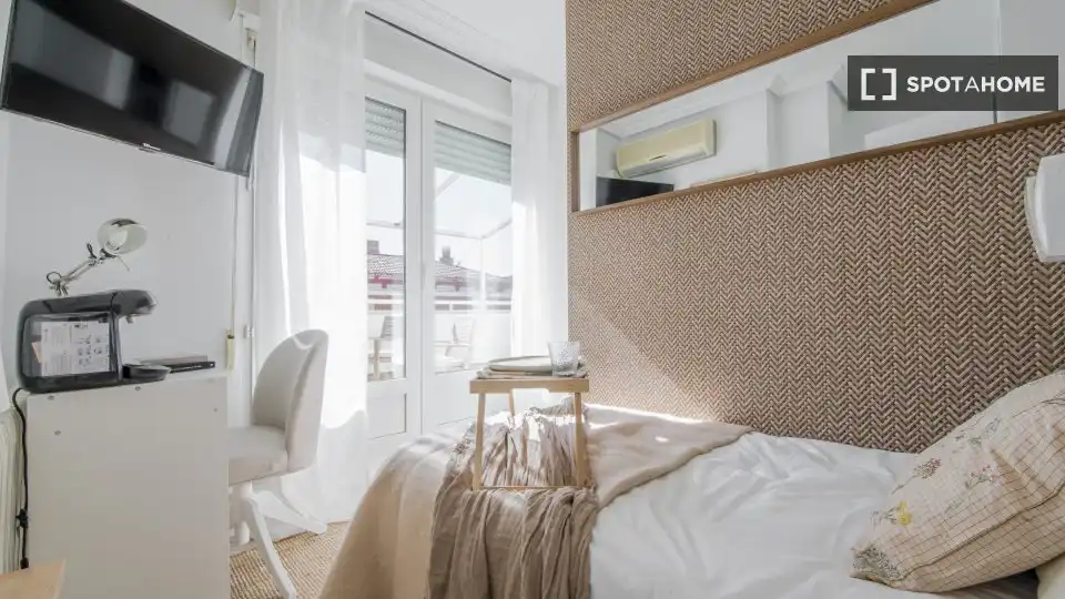 Room in San Isidro