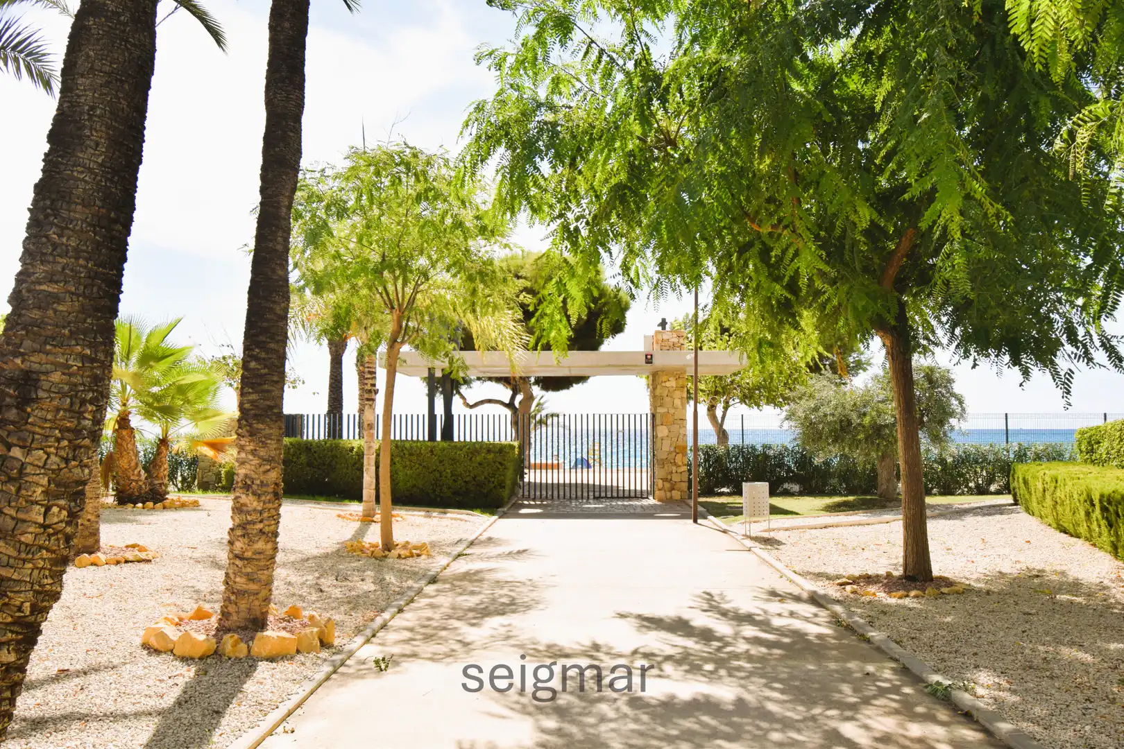 Vista exterior de Ático en venta en Villajoyosa / La Vila Joiosa con Aire acondicionado, Calefacción y Terraza