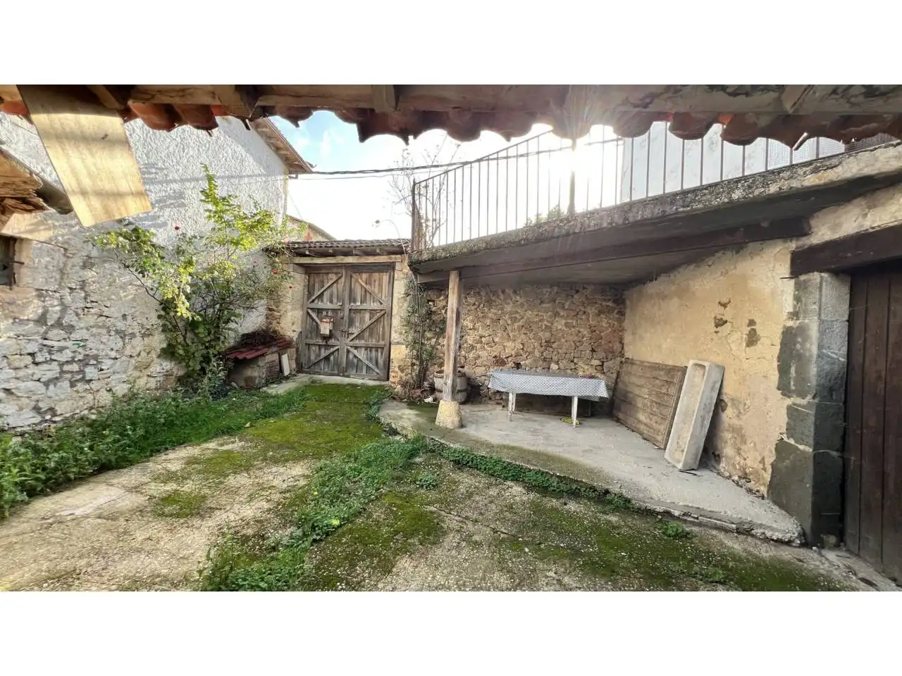Jardí de Casa o xalet en venda en Merindad de Montija amb Calefacció, Jardí privat i Terrassa