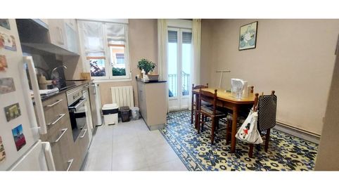 Foto 2 de Piso en venta en Calle María Teresa Gil de Gárate, Gran Via, Logroño