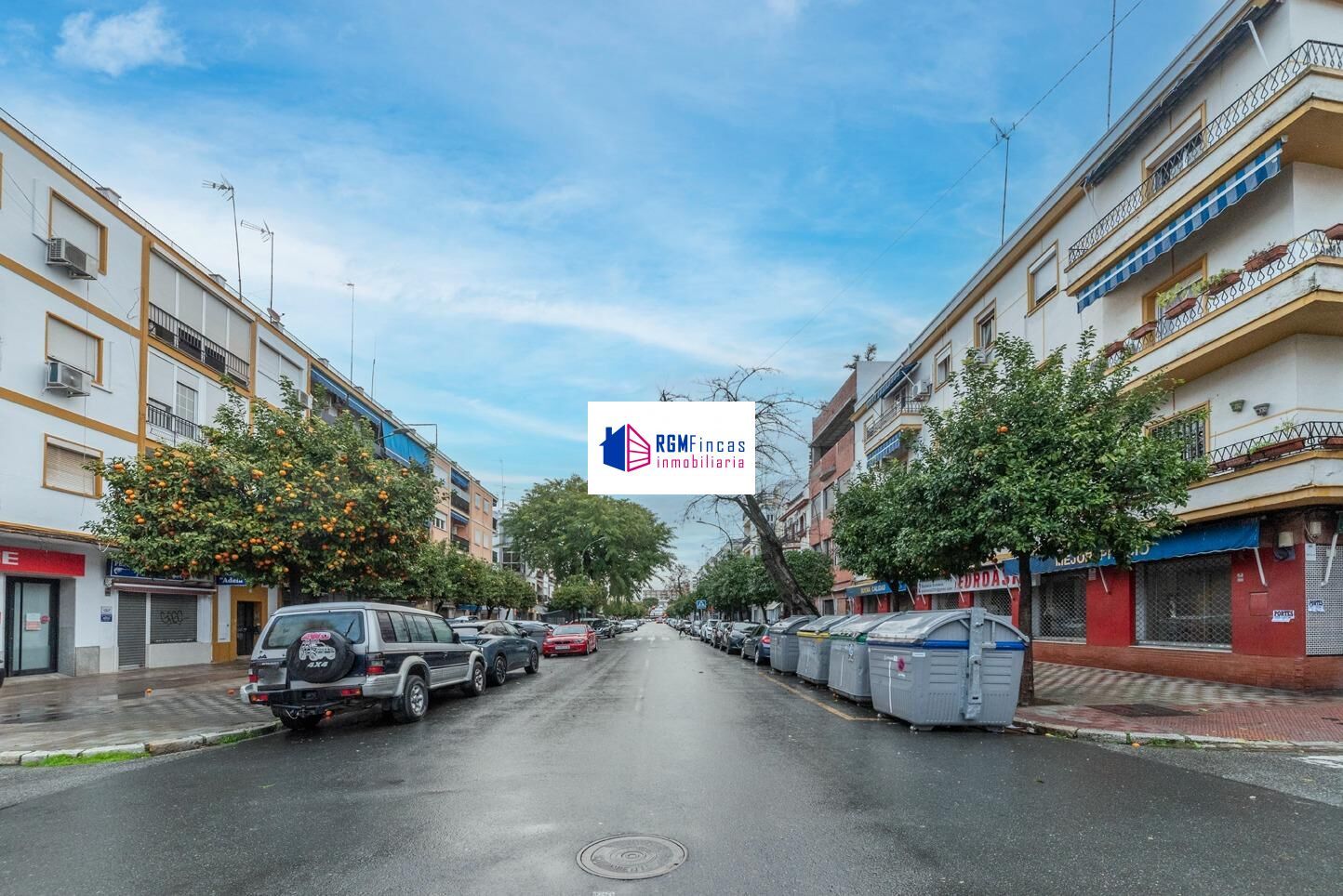 Exterior view of Flat for sale in  Sevilla Capital