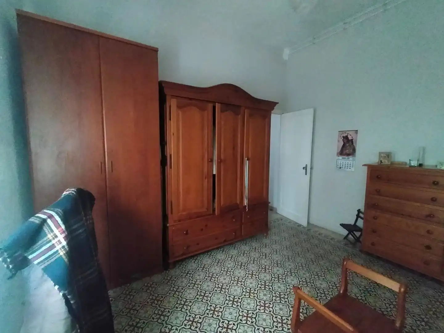 Schlafzimmer von Dachboden zum Verkauf in La Línea de la Concepción mit Terrasse und Abstellraum