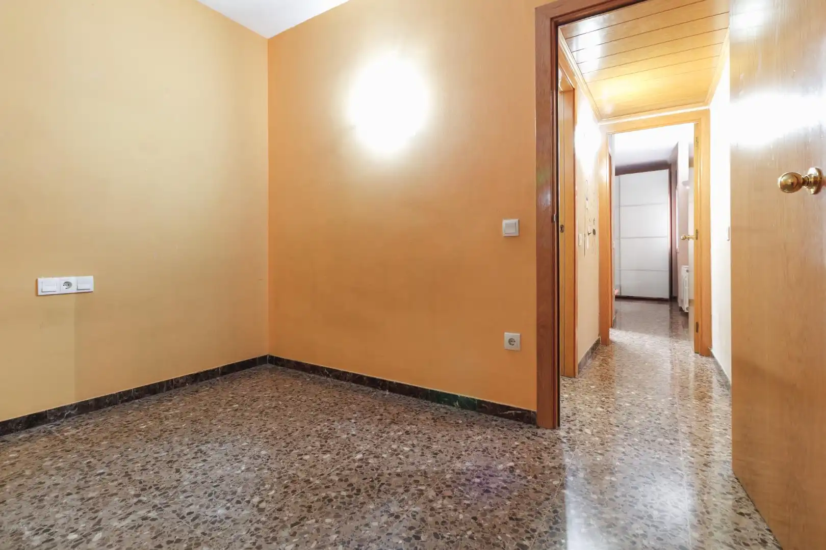 Wohnung zum Verkauf in Viladecans mit Terrasse und Balkon