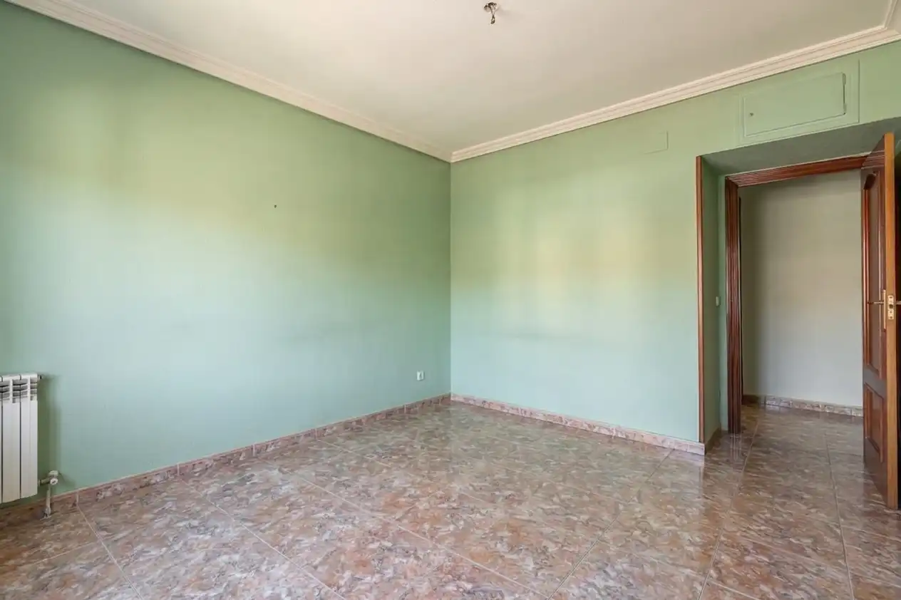 Flat for sale in Calle San Basilio, Pradolongo