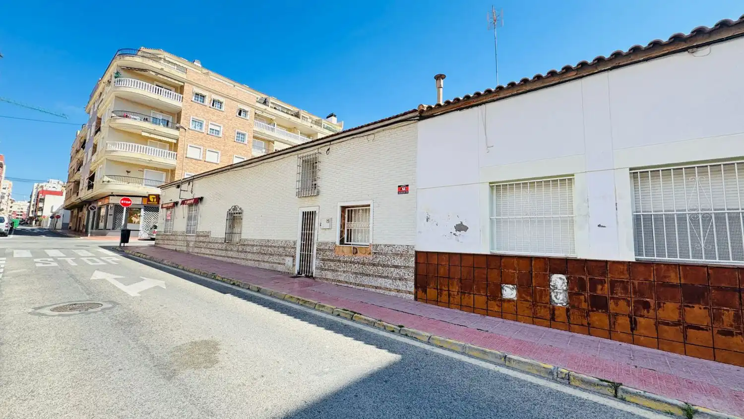 Lands and plots for sale in San Julián 8
