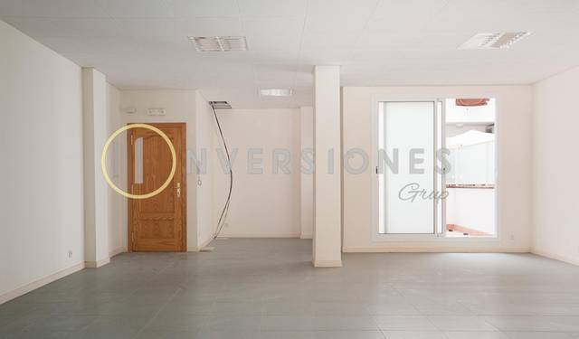 Oficina en Alquiler en Carrer MORA D'EBRE en El Coll
