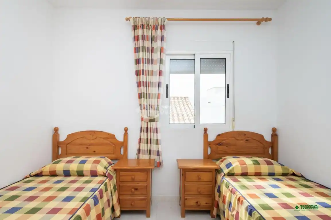 Habitación de Piso en venta en Vera con Aire acondicionado y Balcón