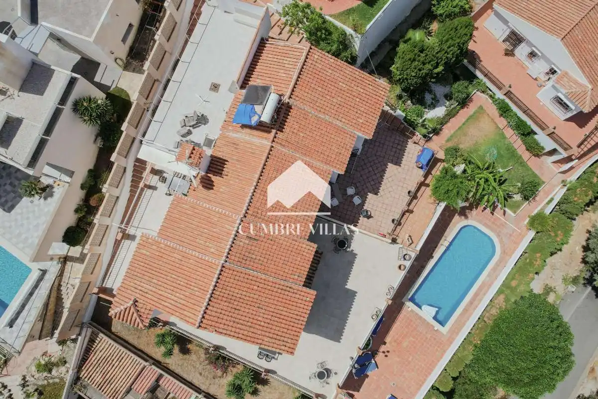 Exterior view of Houses for sale in Almuñécar