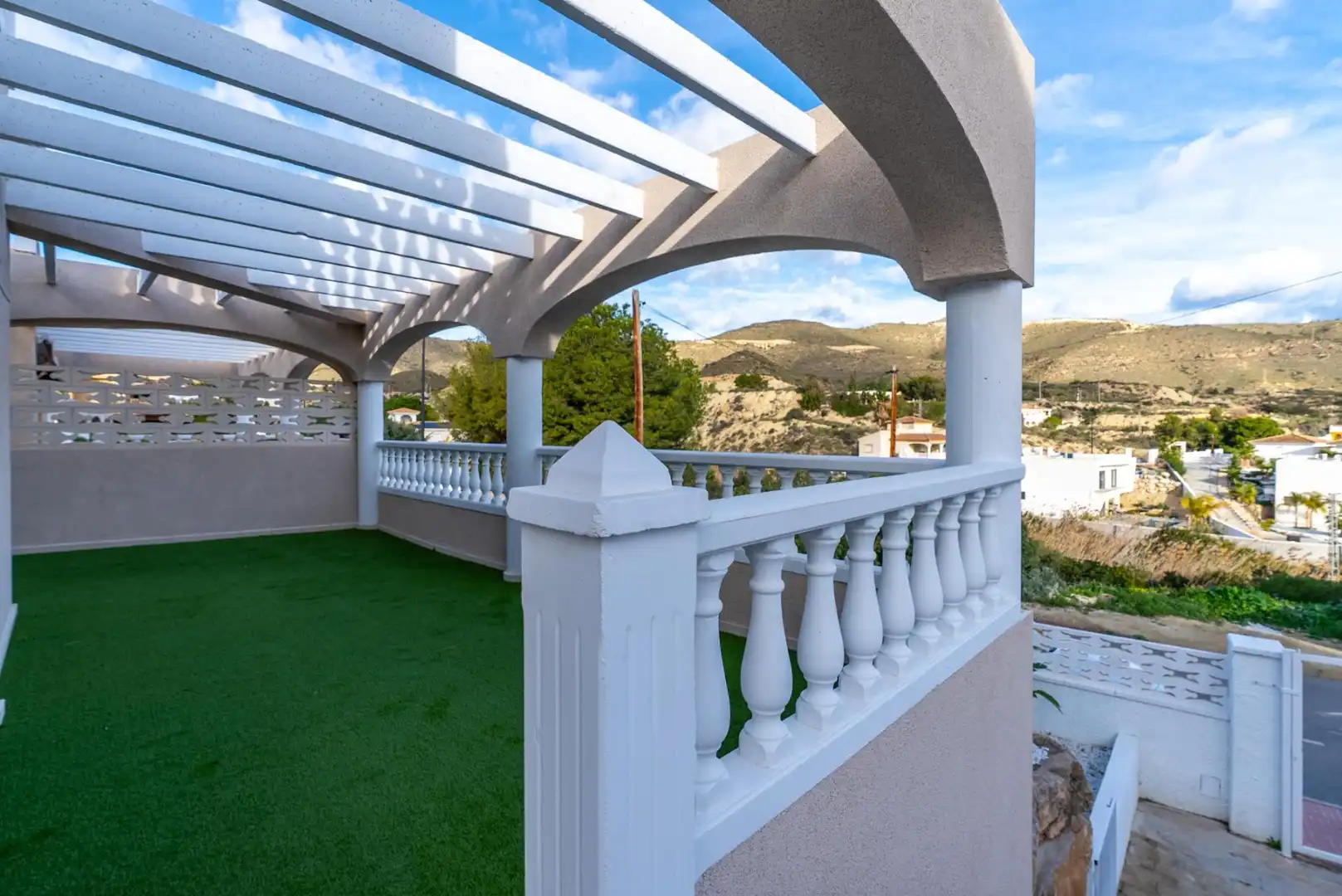 Villa mit Garten zum Verkauf in Calle de Torrevella, imagen 3