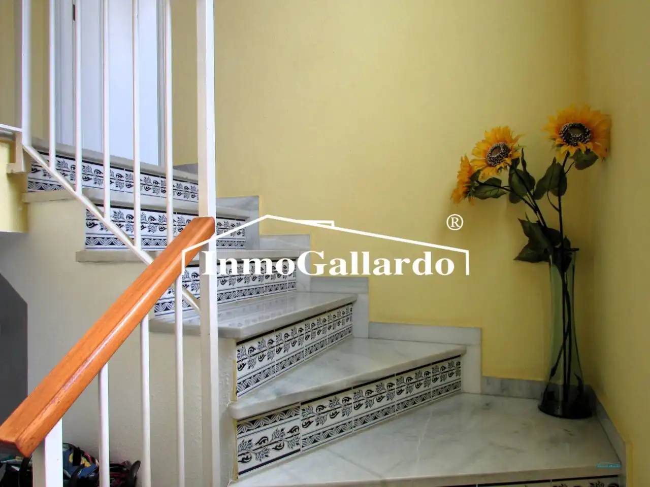 Casa adosada en venda en Rincón de la Victoria amb Jardí privat, Terrassa i Piscina comunitària