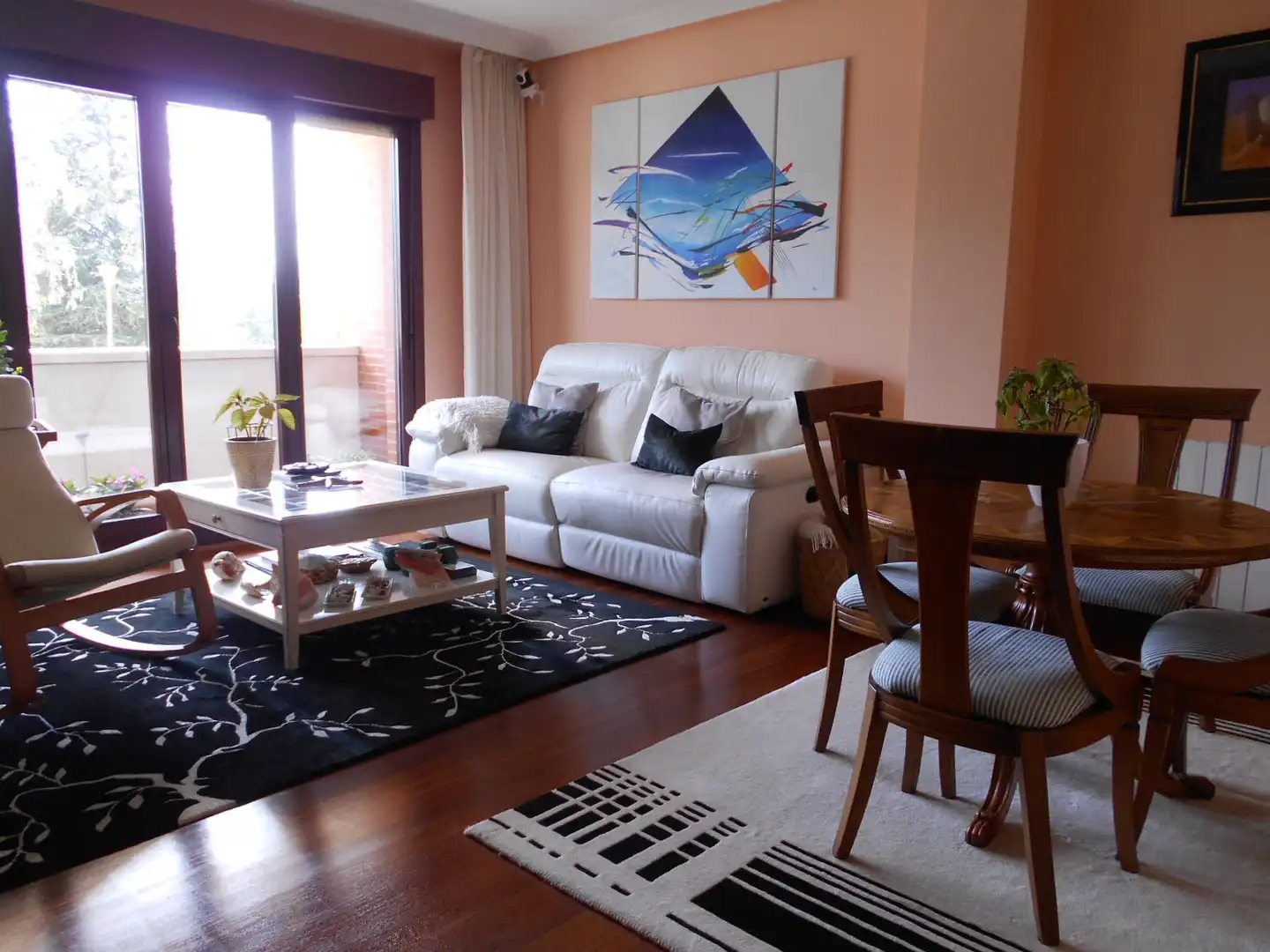 Sala de estar de Piso en venta en Loiu con Calefacción, Trastero y Horno