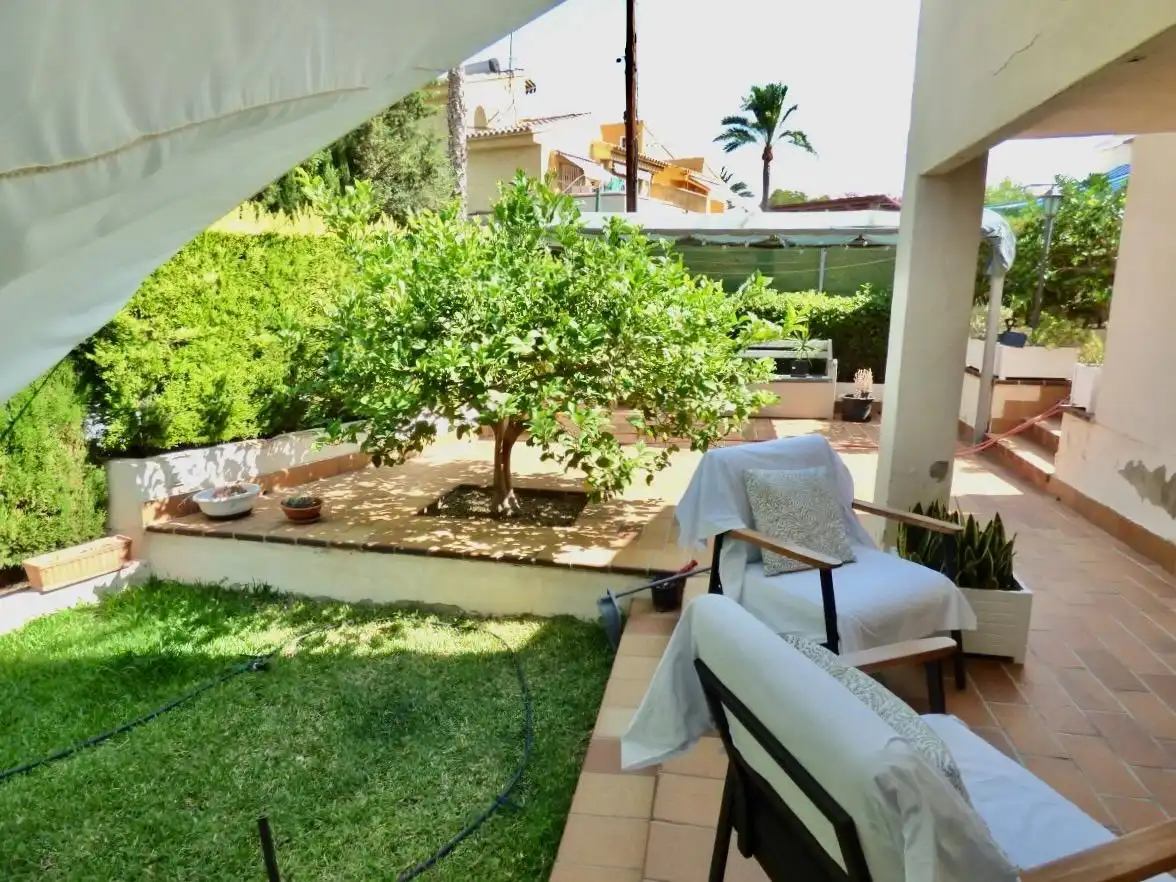 Casa aparellada amb piscina en venda a Rincón de Loix, imagen 40