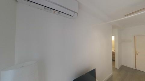 Photo 4 of Flat for rent in Calle de las Fraguas, Casco Histórico de Barajas, Madrid Capital