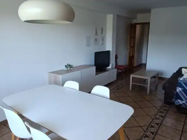 Sala de estar de Piso para compartir en Zona Cantereria