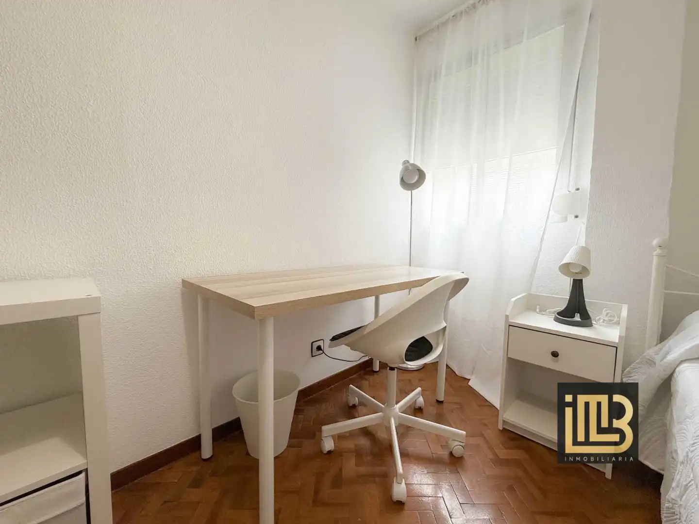 Bedroom of Flat for share in Málaga  with Air Conditioner, Heating and Furnished