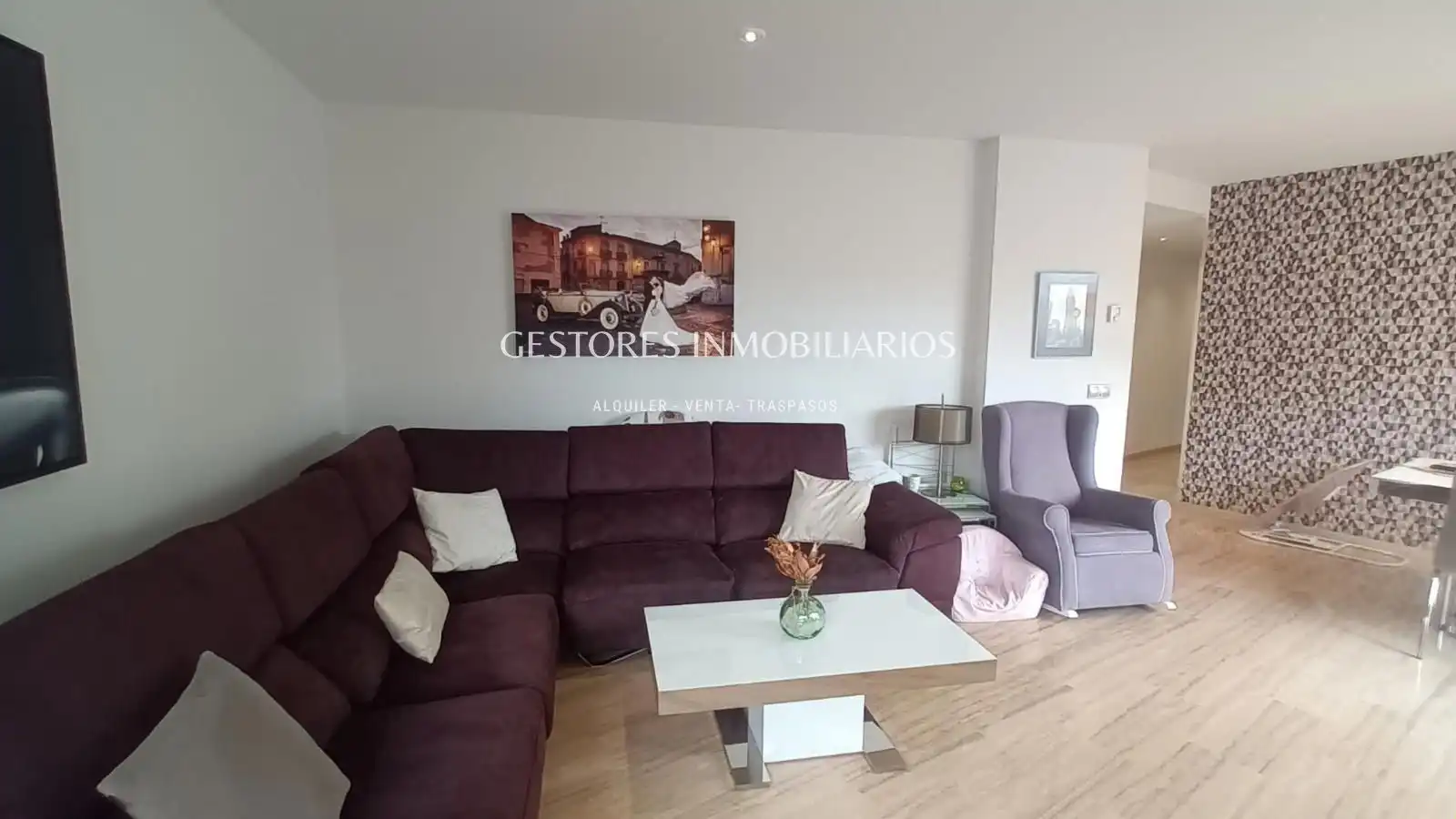 Wohnzimmer von Dachboden zum Verkauf in Ibi mit Klimaanlage, Heizung und Terrasse
