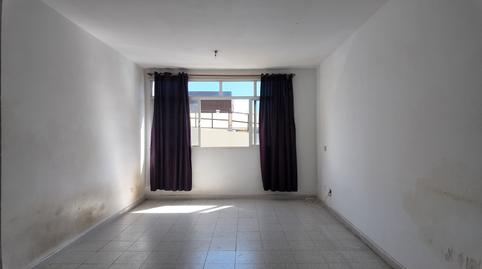 Foto 3 de Piso en venta en Calle Sabinosa, San Isidro, Granadilla de Abona