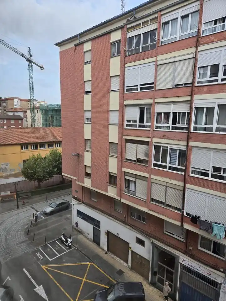 Planta baixa en venda a Torrelavega , Cantabria