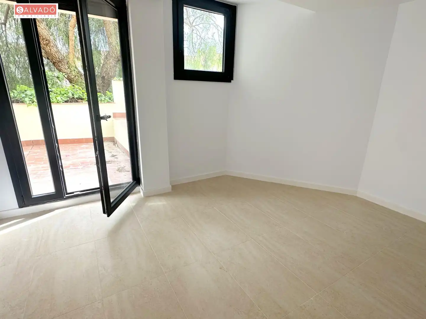 Habitación de Ático en venta en Sant Jaume dels Domenys con Aire acondicionado, Calefacción y Terraza