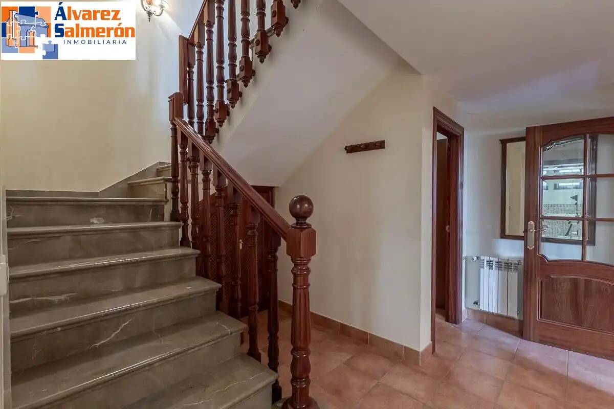Casa con jardín en venta en Calle MARIANA PINEDA, imagen 52