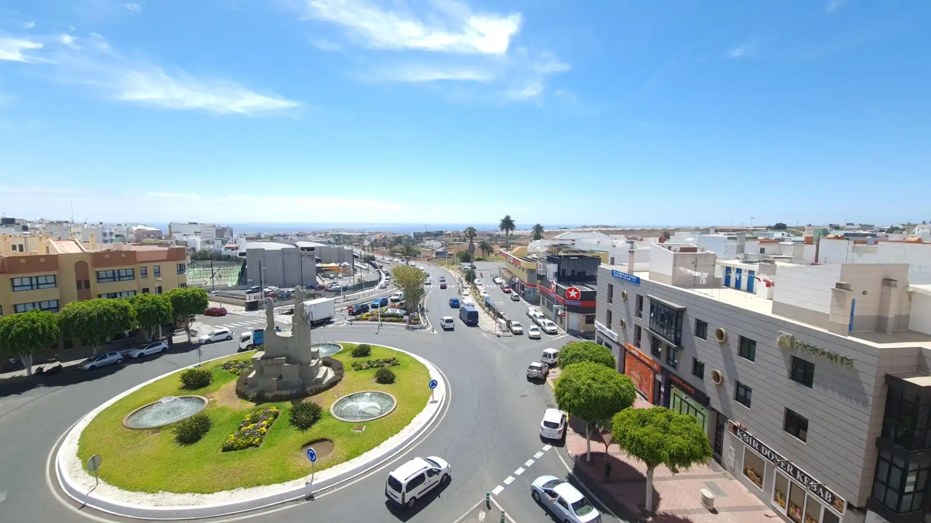 Vista exterior de Piso en venta en Telde