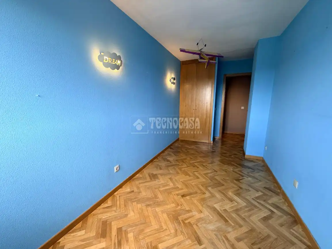 Habitación de Piso en venta en Madrid
