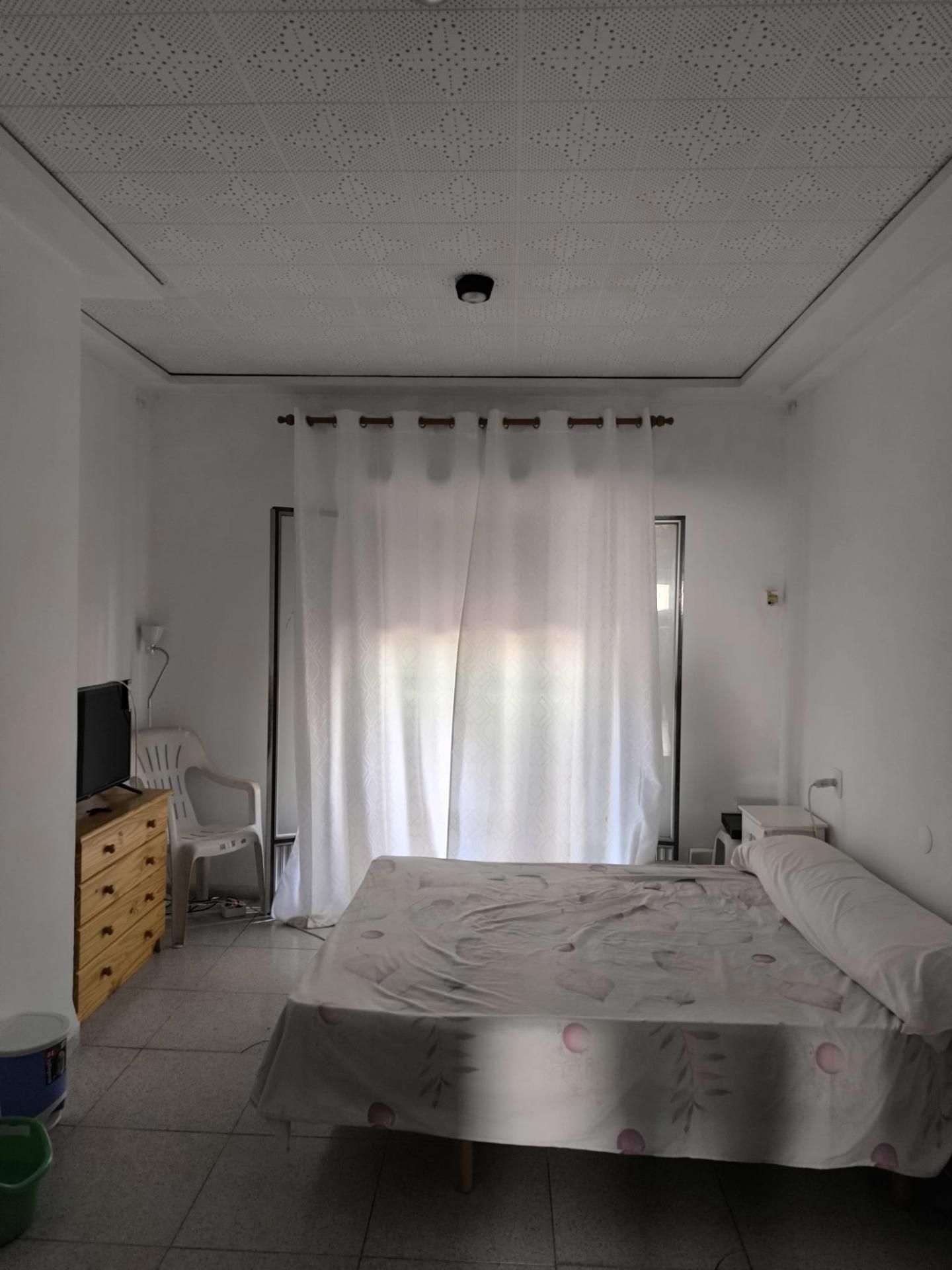 Bedroom of Flat for sale in Paterna