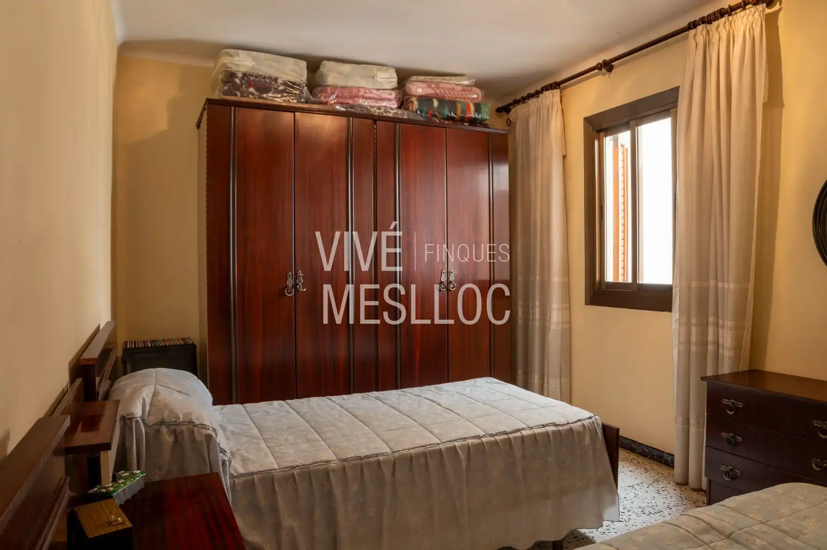 Bedroom of Flat for sale in El Masnou