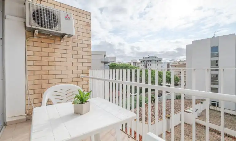 Studio with lift for sale in Santa Margarita