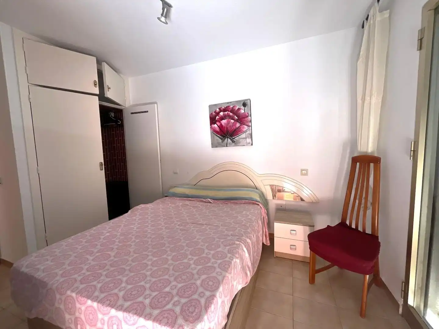 Habitación de Casa adosada en venta en La Nucia con Amueblado y Balcón