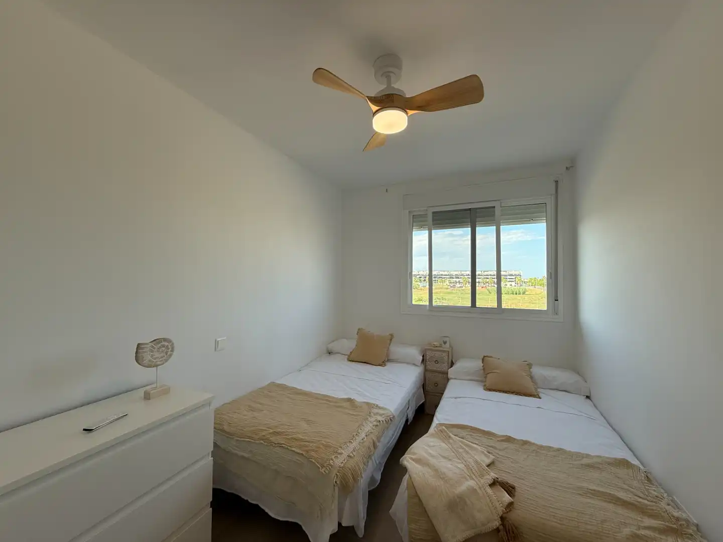 Dormitori de Apartament de lloguer en Almenara amb Aire condicionat, Calefacció i Terrassa