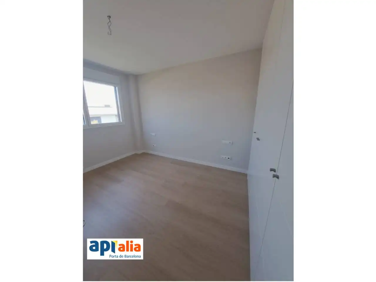 Schlafzimmer von Wohnung zum Verkauf in Sant Feliu de Llobregat mit Balkon und Gemeinschaftspool