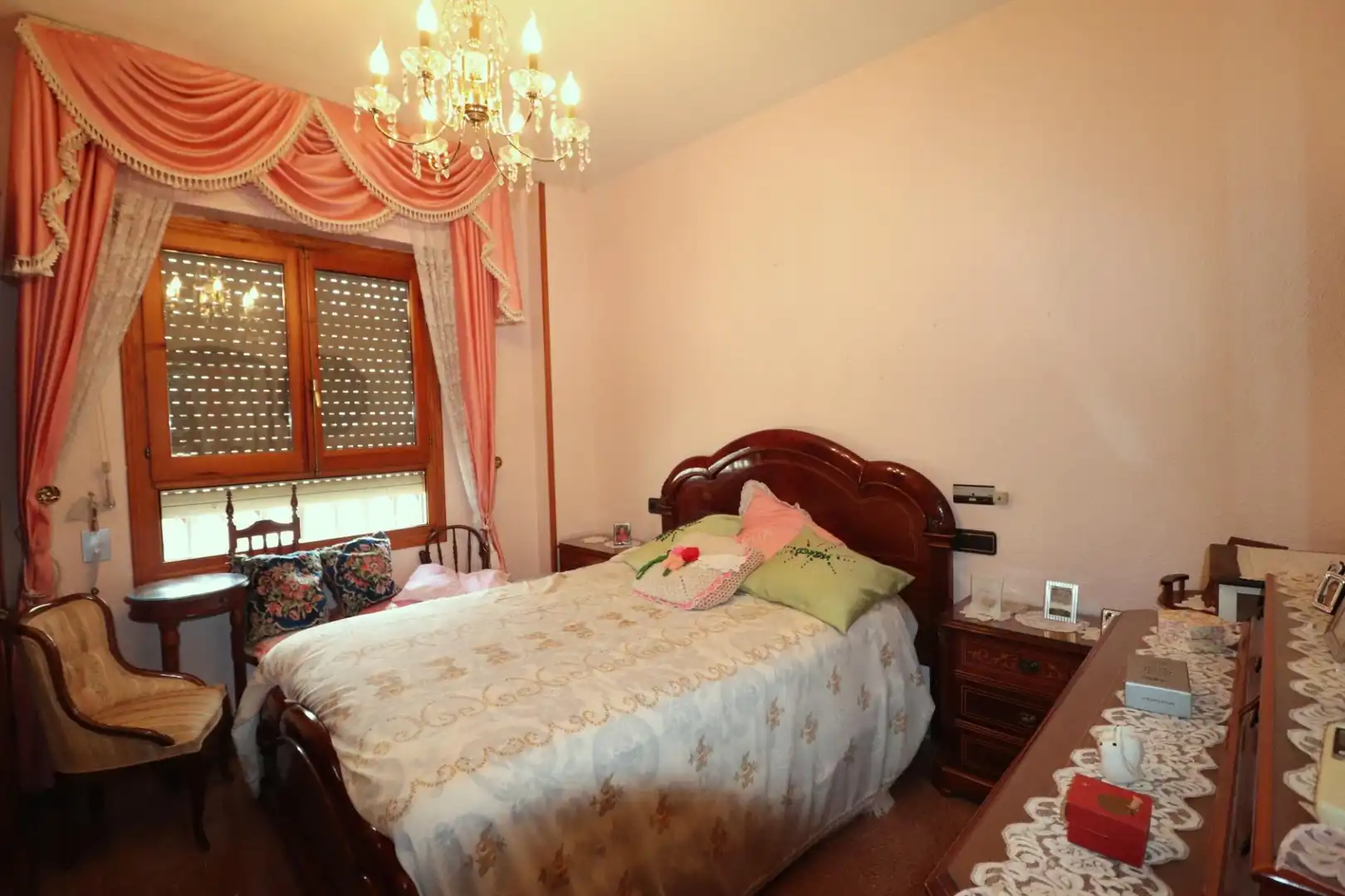 Habitación de Piso en venta en Elda